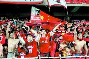 而巩俐饰演的郎平，也同样得到了女排姑娘们的一致认可
